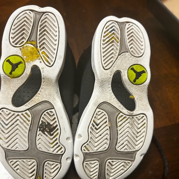 Toddler boy used sneakers - Picture 7 of 9